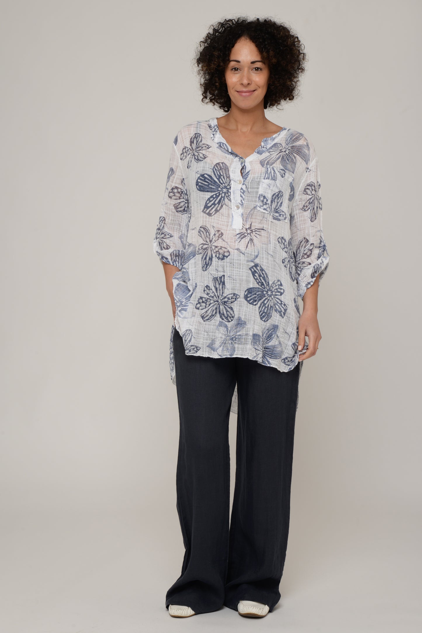 Ladies Flower Print Button Neck Tunic Top £10.99