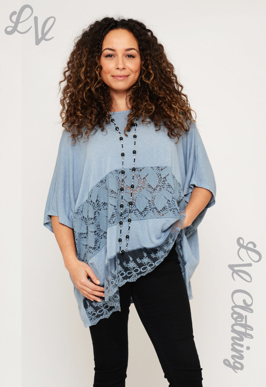 Ladies Lace Panel Jumper with Necklace £9.99