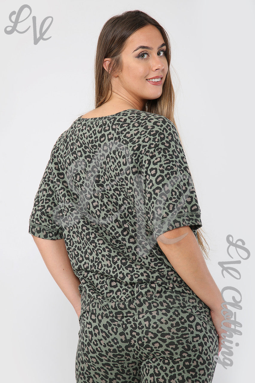 Ladies Animal Leopard Print Sweatshirt Top Khaki - Unit Price £11.99