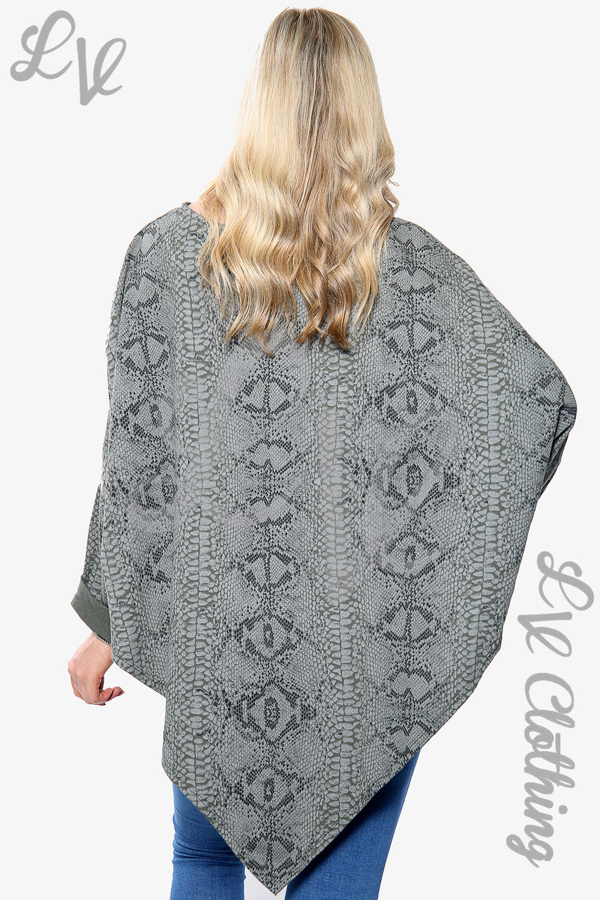 Dames Snake Print Oversized V Hals Ketting Top Kaki Stukprijs € 10,99