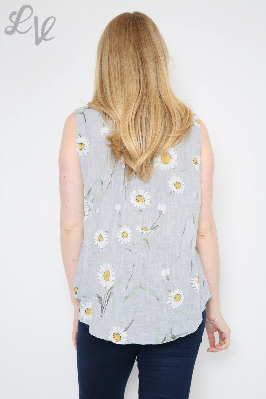 Dames Mouwloze Top Met Madeliefjesprint Zilver Prijs per stuk € 8,99