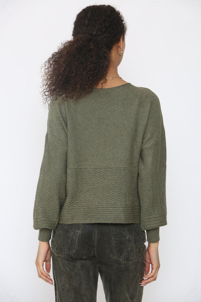 ZIGZAG GEBREIDE BATWING TRUI KHAKI