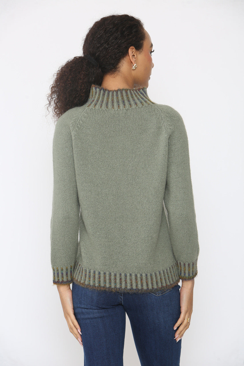 MOHAIR TRUI MET STEEKDETAIL KAKI