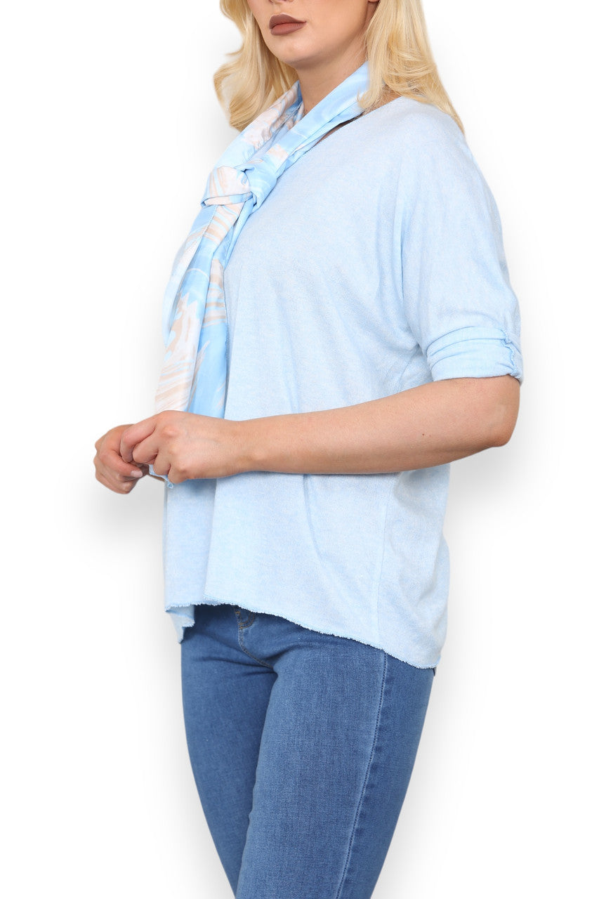 PLAIN FINE KNIT TOP WITH PRINTED SILKY SCARF LIGHT BLUE