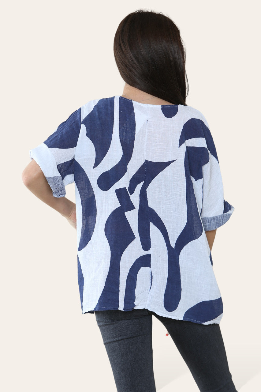 TOP MET ABSTRACTE VORMEN NAVY