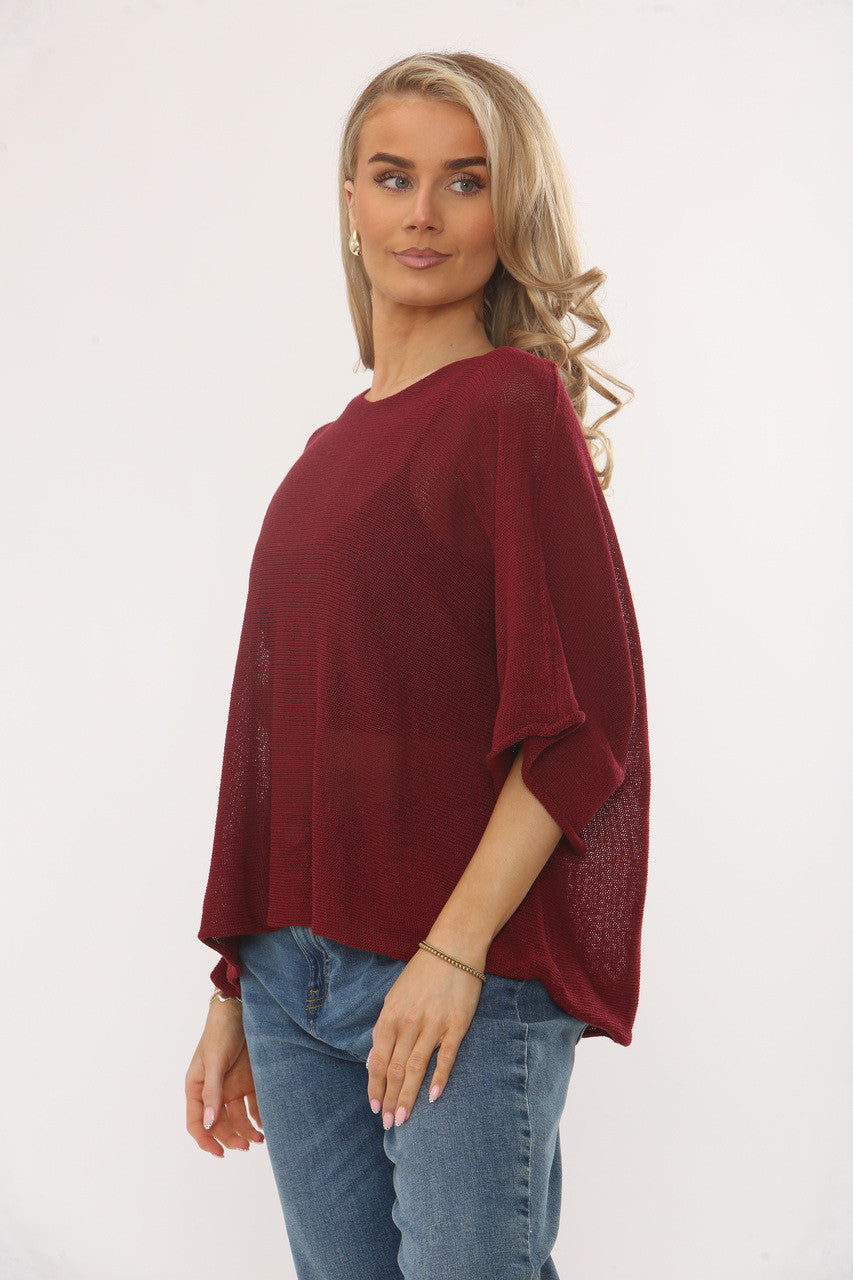 GEBREIDE TOP MET VLEERMUISMOUWEN - BORDEAUXROOD