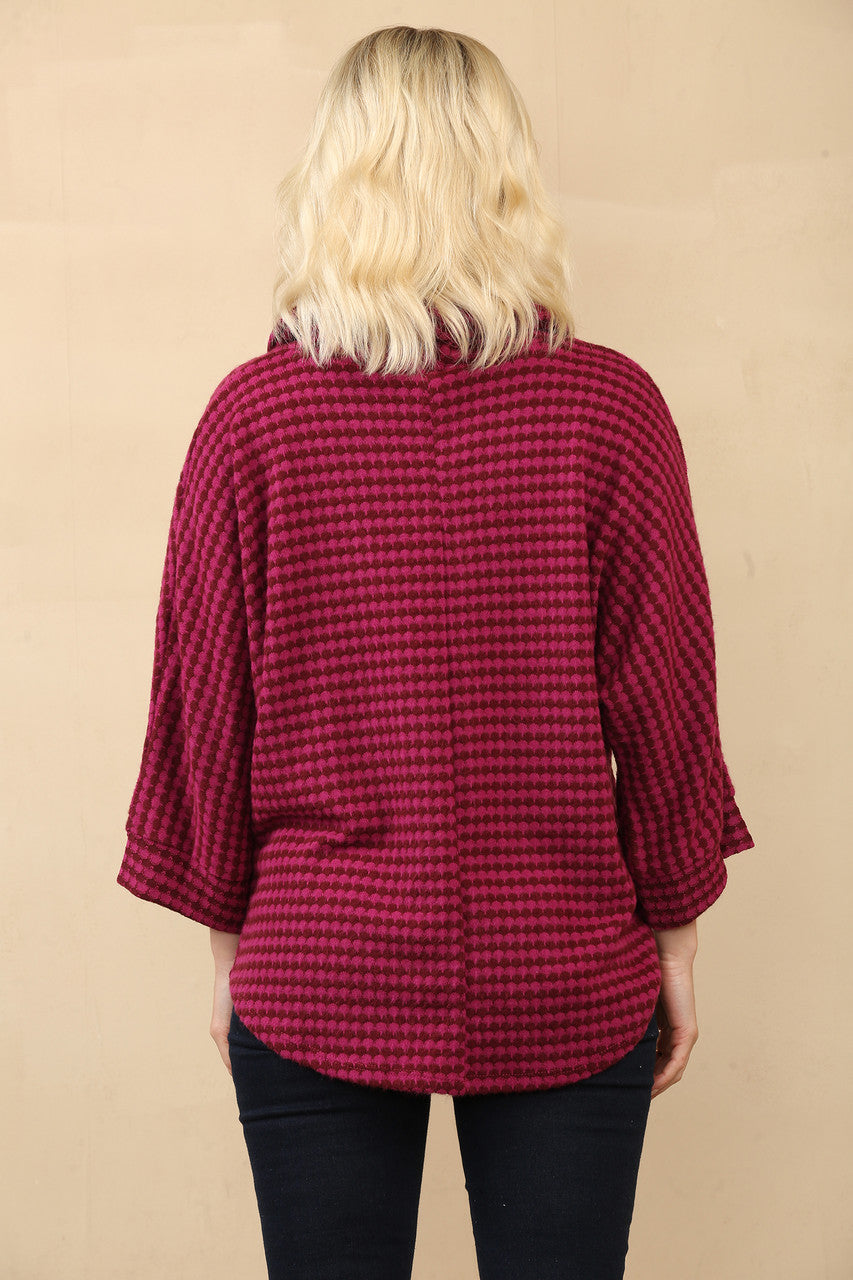 TRICOTTRUI MET COWLNECK EN HONDENTANDPRINT KERS/ROOD