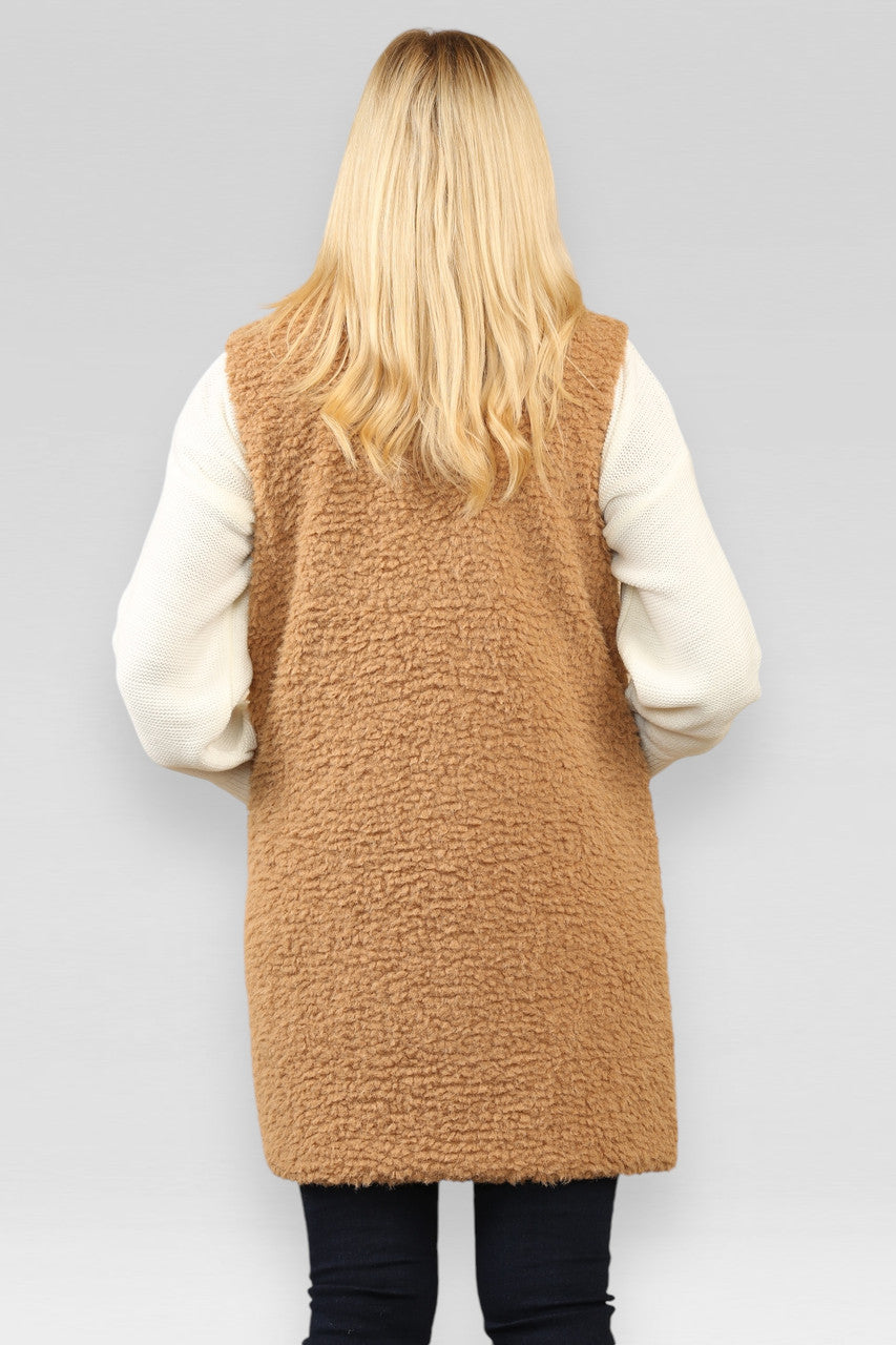 TEDDY BUTTON & ZAK DETAIL GILET TAN