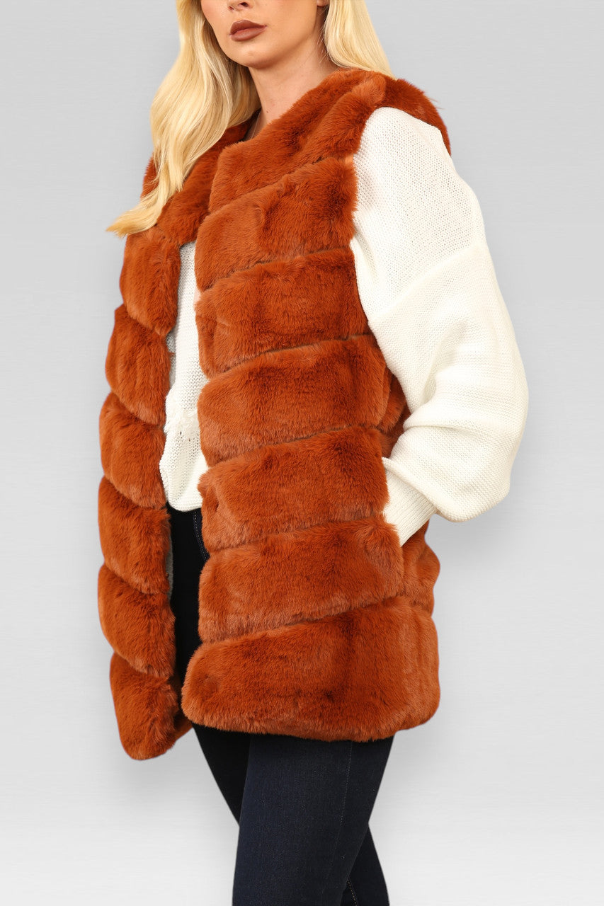 GEVATELDE IMITATIEBONT GILET CARAMEL