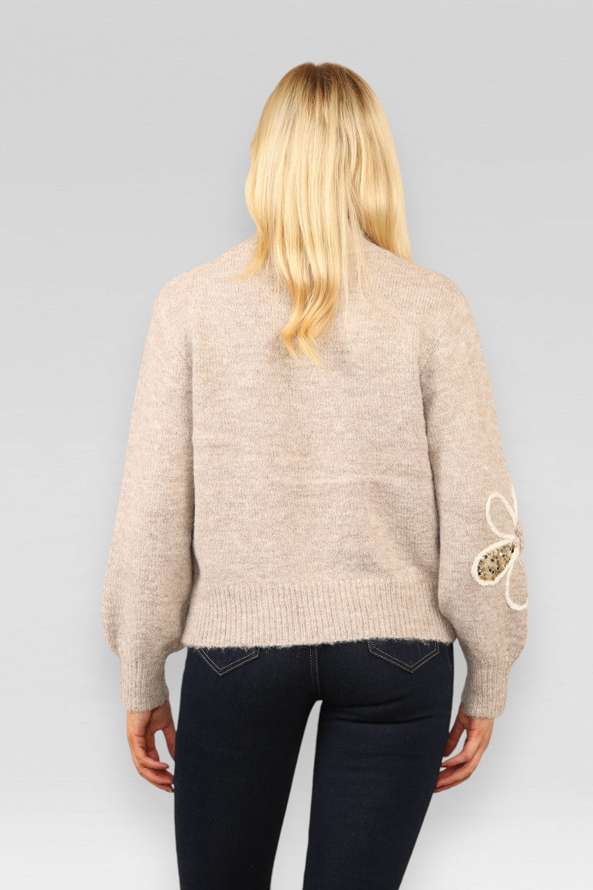GEBREIDE TRUI MET GEBORDUURDE BLOEMEN EN PAILLETTEN TAUPE