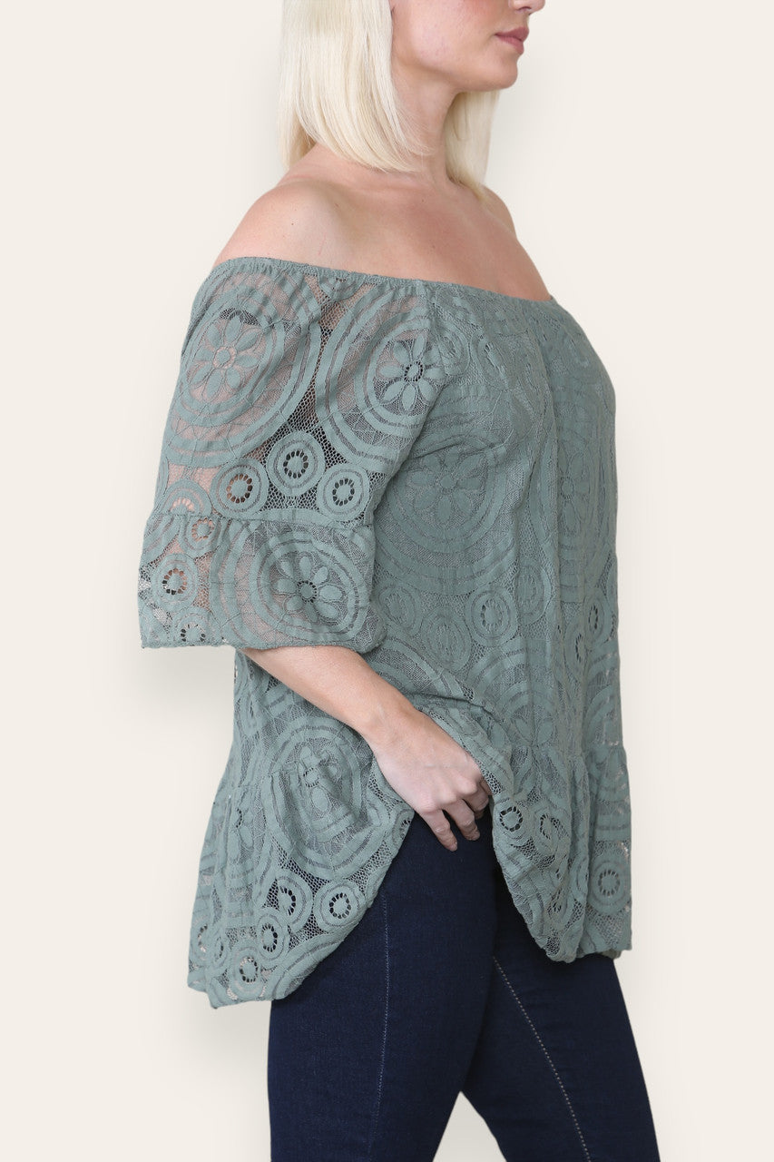 Kopie van LACE DISK PATTERN BARDOT TOP KHAKI