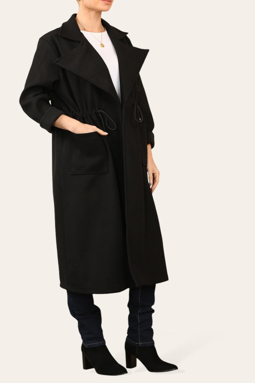JAS MET TREKKOORD IN DE TAILLE – RELAXED FIT – ZWART