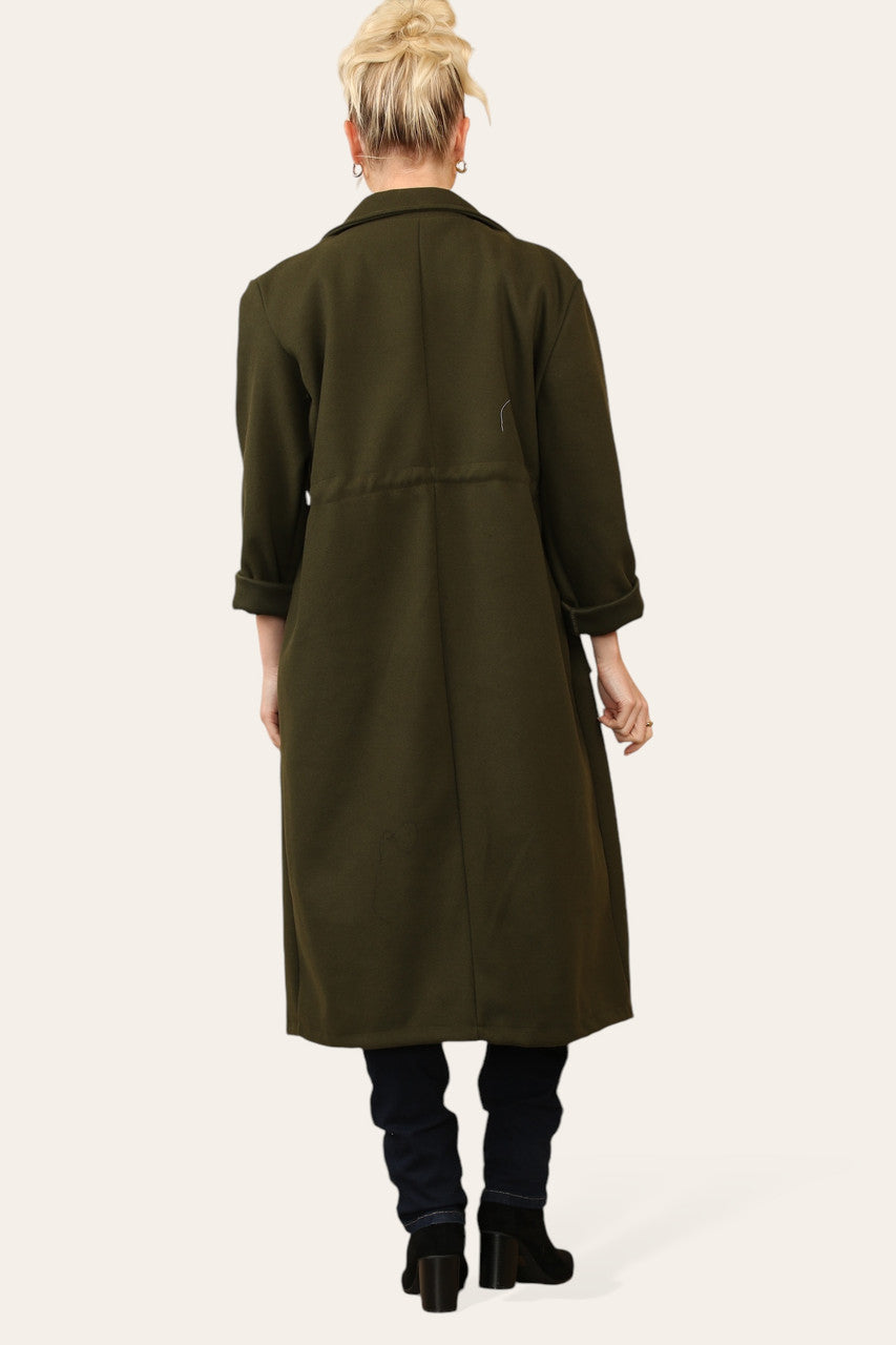 JAS MET TREKKOORD IN DE TAILLE EN RELAXTE PASVORM KHAKI