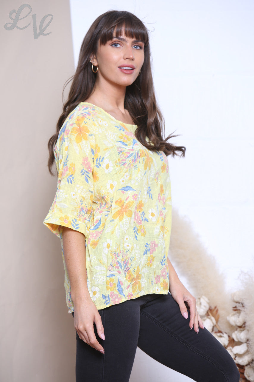 Dames top met bloemenprint geel
