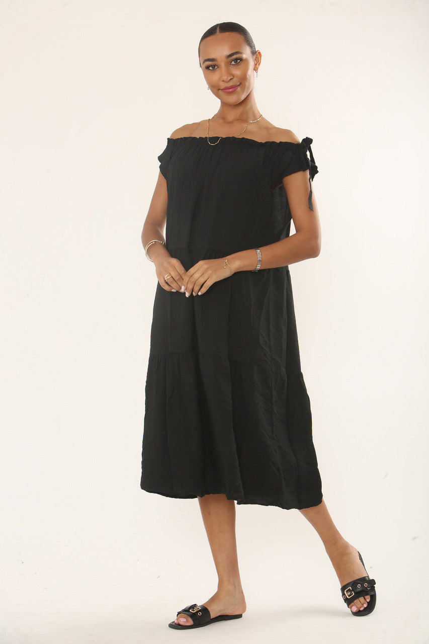 OFF-SHOULDER MIDI JURK MET LAGEN - ZWART