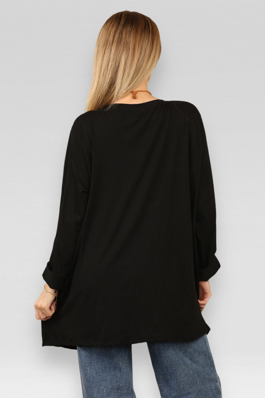 TOP MET UITGESNEDEN ZAKDETAIL EN HALSBAND ZWART