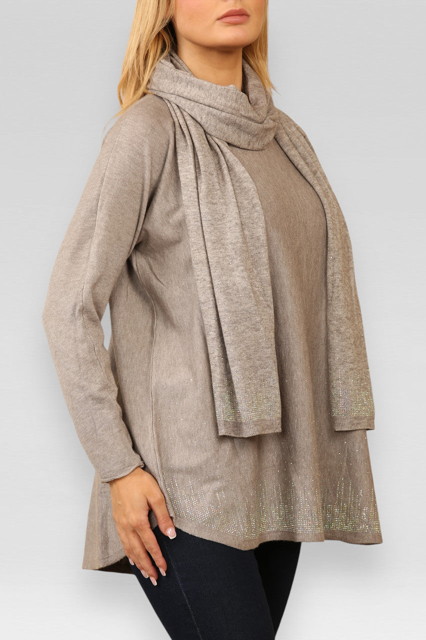 DIAMANTEN TRUI MET GLITTERBOORD EN BIJPASSENDE SJAAL TAUPE