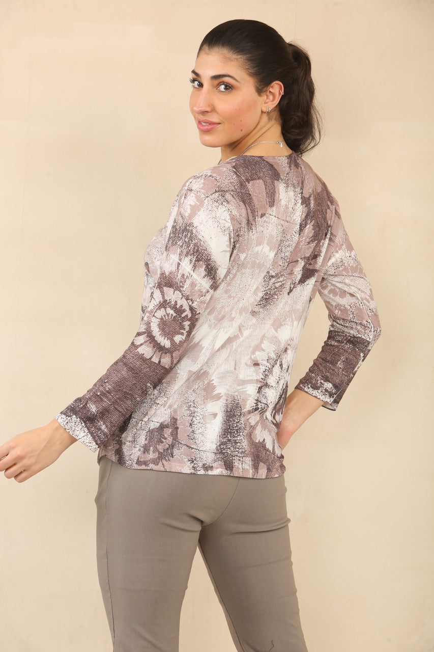 TIE DYE DREAMCATCHER GRAPHIC TOP - TAUPE