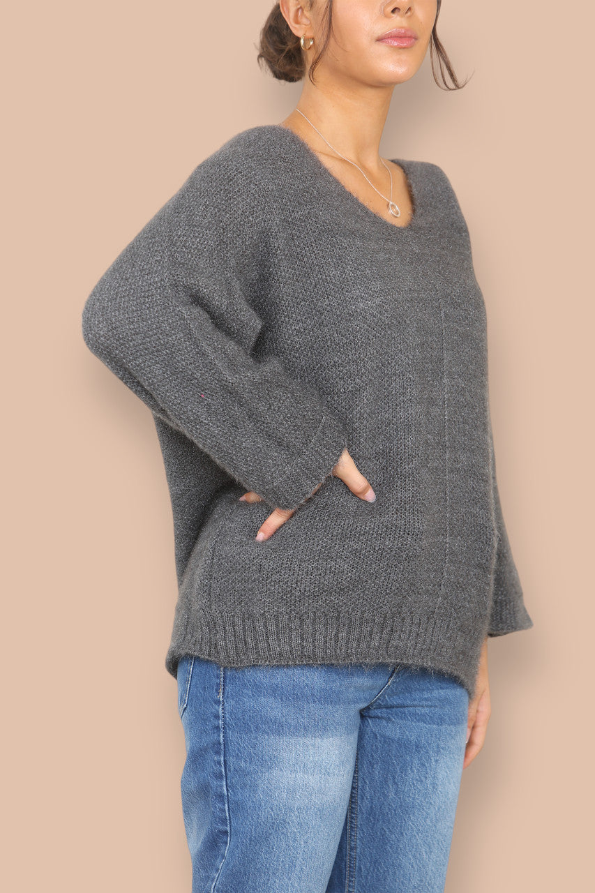 SOFT FLUFFY KNIT V-NECK JUMPER GREY