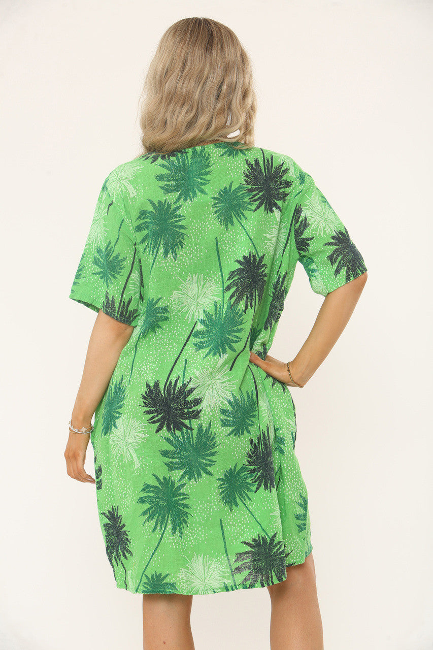 JURK MET PALMPRINT EN RELAXTE PASVORM - GROEN