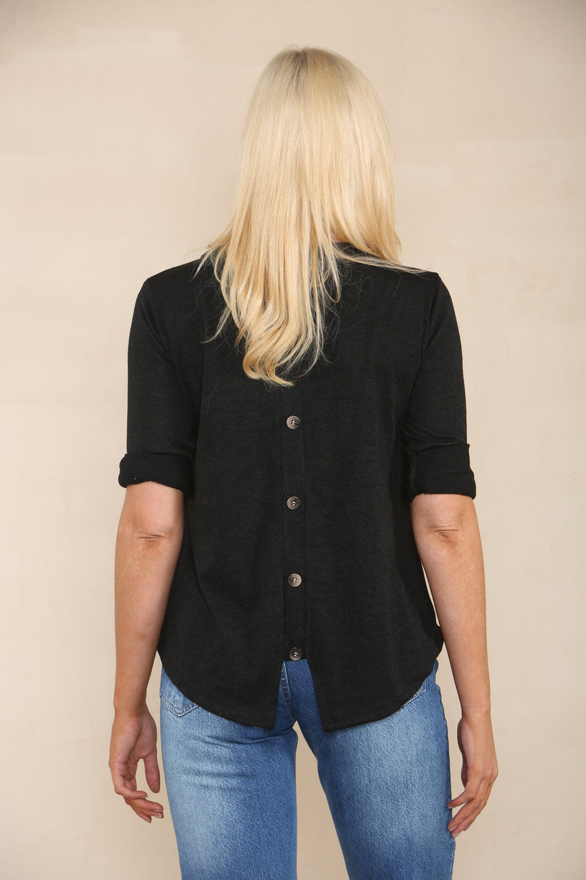 BUTTON BACK DETAIL FINE KNIT JUMPER WITH NECKLACE BLACK