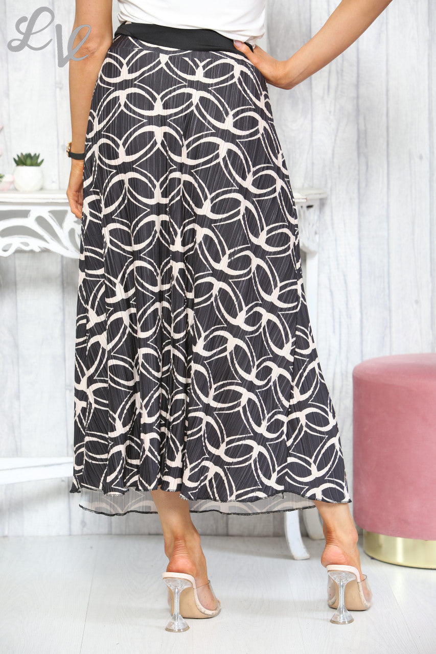 Ladies Midi Pleated Geo Print Skirt Black