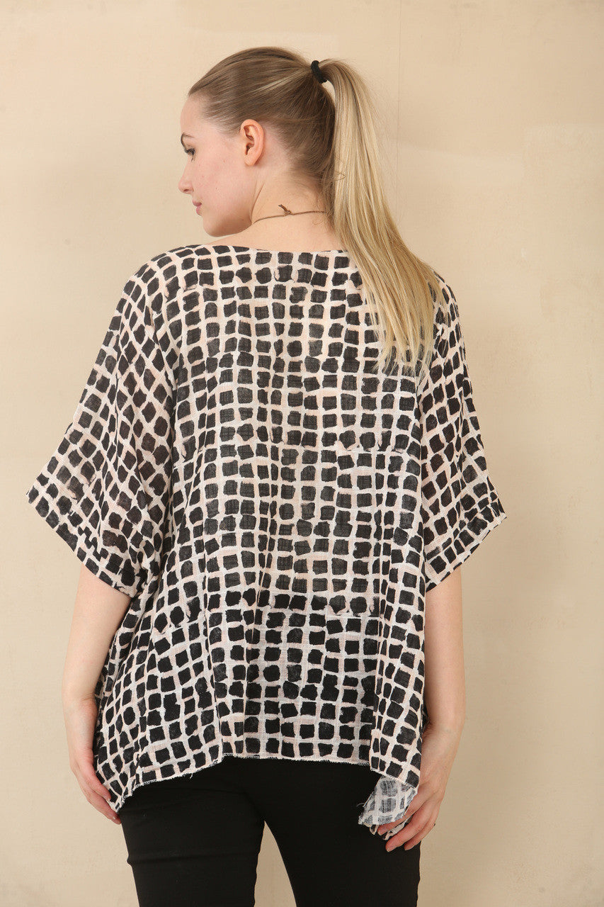 VIERKANTE TEXTUUR BATWING TOP MET KETTING - ZWART