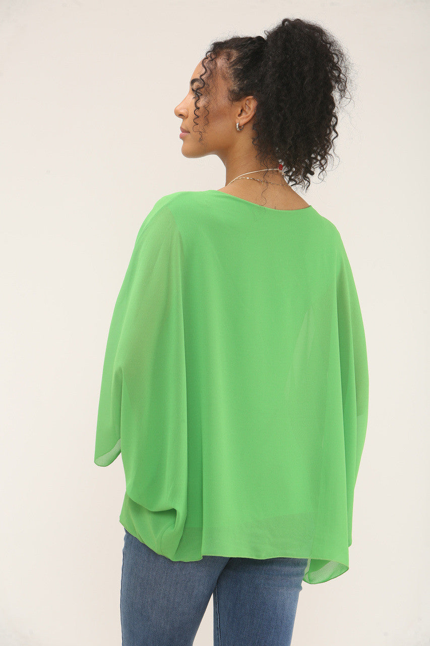 BATWING BLOUSE WITH NECKLACE - PARAKEET GREEN