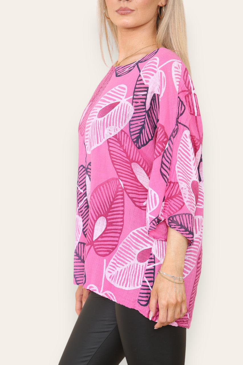 ABSTRACTE TOP MET BLADPRINT CERISE
