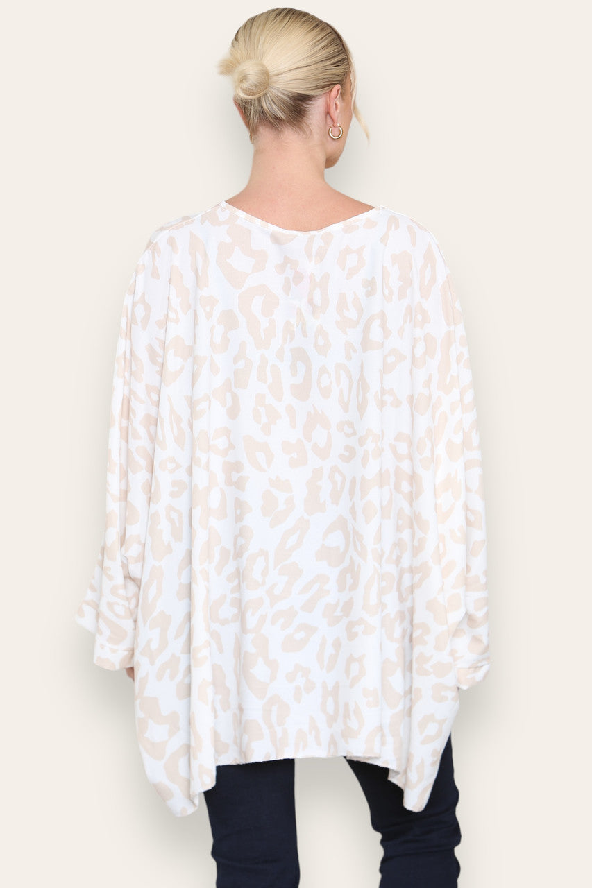 BATWING LEOPARD PRINT TOP STONE