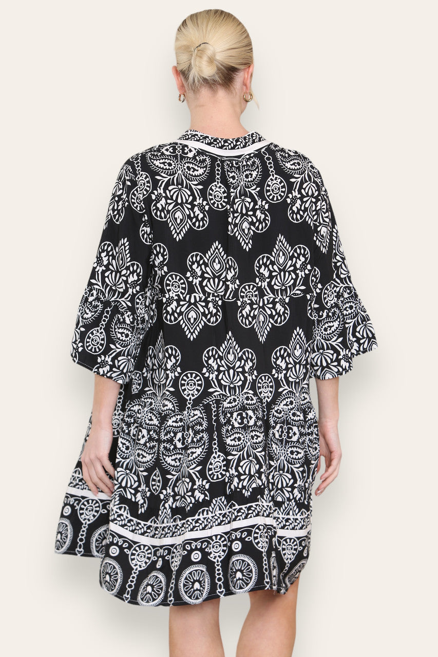 GRECIAN PRINT SHIRT DRESS BLACK