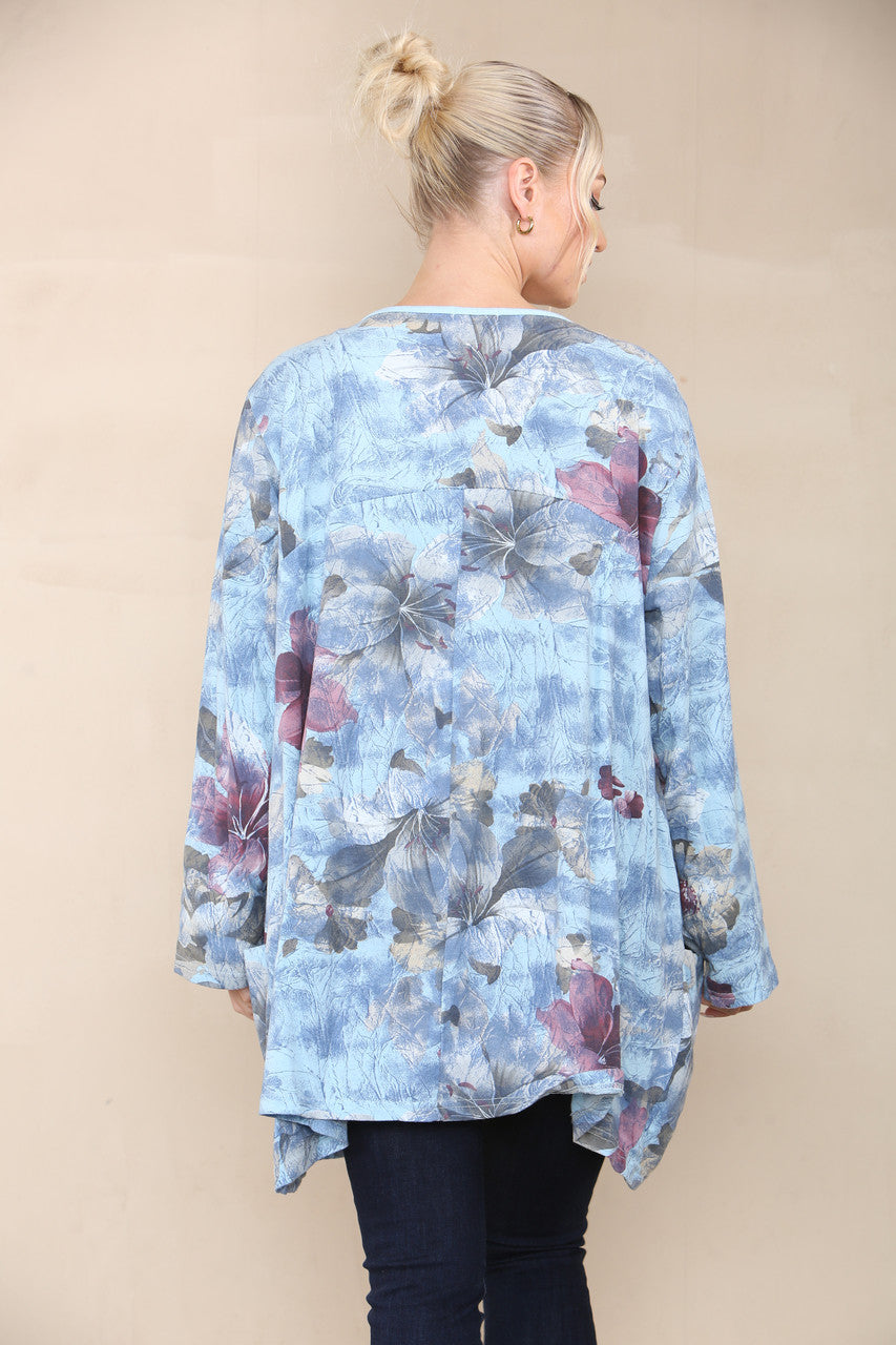 FLORAL LILY PRINT TOP LIGHT BLUE