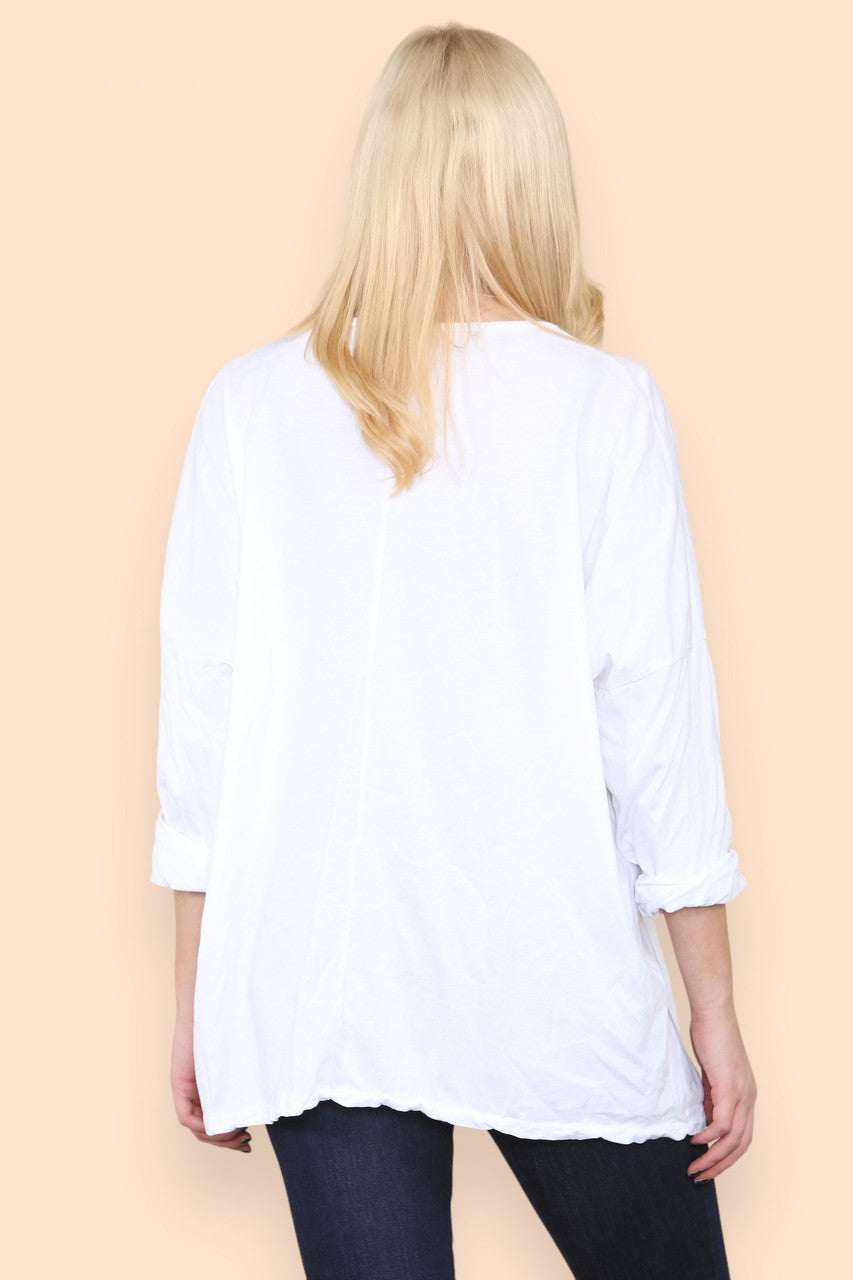 HEART CHAIN GRAPHIC TOP WHITE