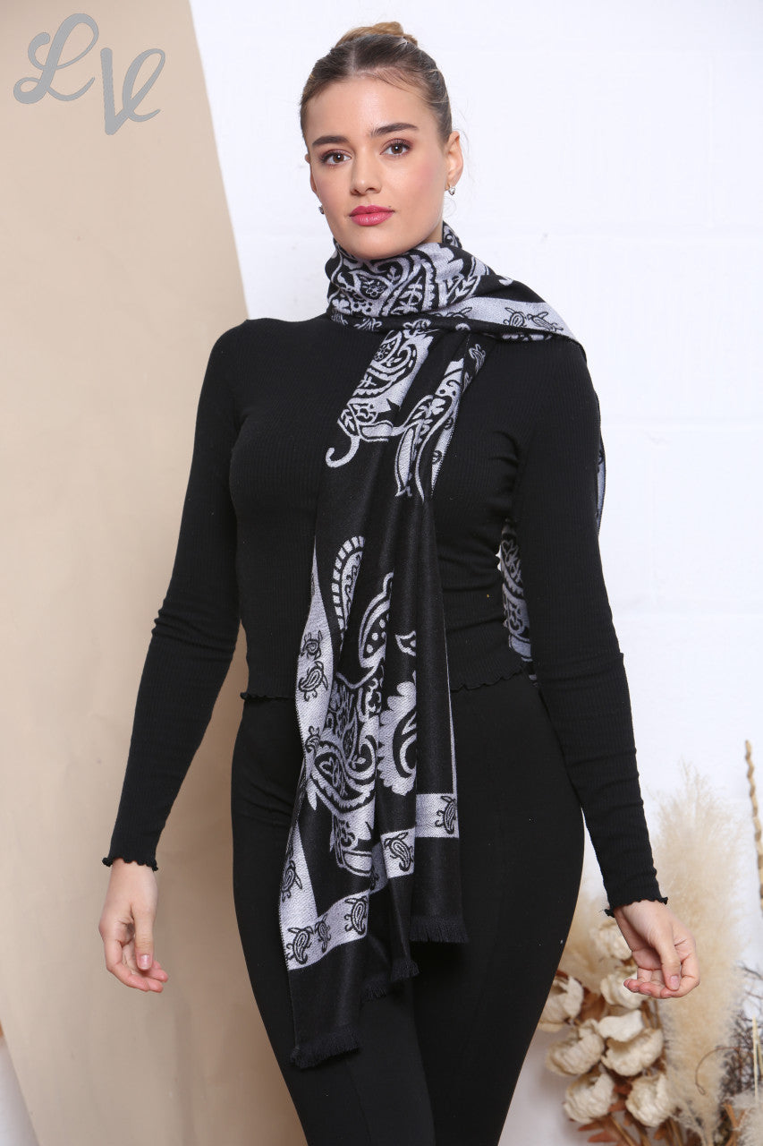 Dames Paisley Print Sjaal Zwart Stukprijs WAS € 8,99 NU € 4,99
