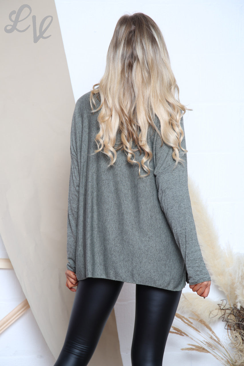 Dames Top met Veer Hart Khaki Prijs per eenheid €9,99