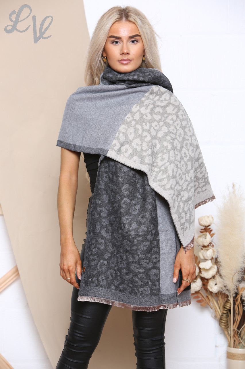 Ladies Block Leopard Print Scarf Grey Unit Price WAS £8.99 NOW £4.99