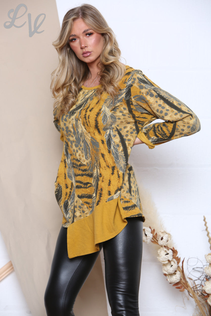 Dames Top met Asymmetrische Print Mosterd Normale Prijs WAS €12,99 NU €4,99