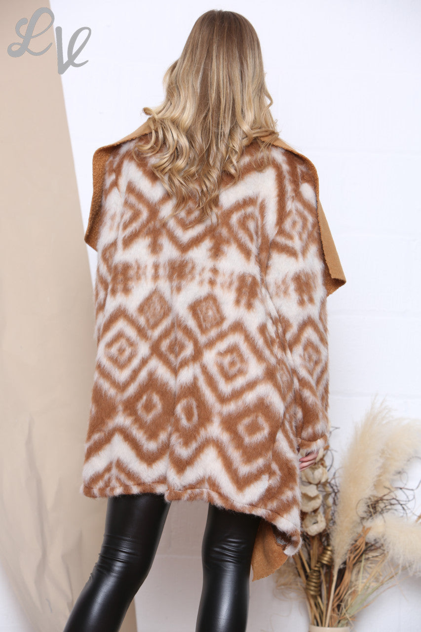 Ladies Pattern Faux Fur Contrast Coatigan Beige Unit Price WAS £24.99 NOW £9.99