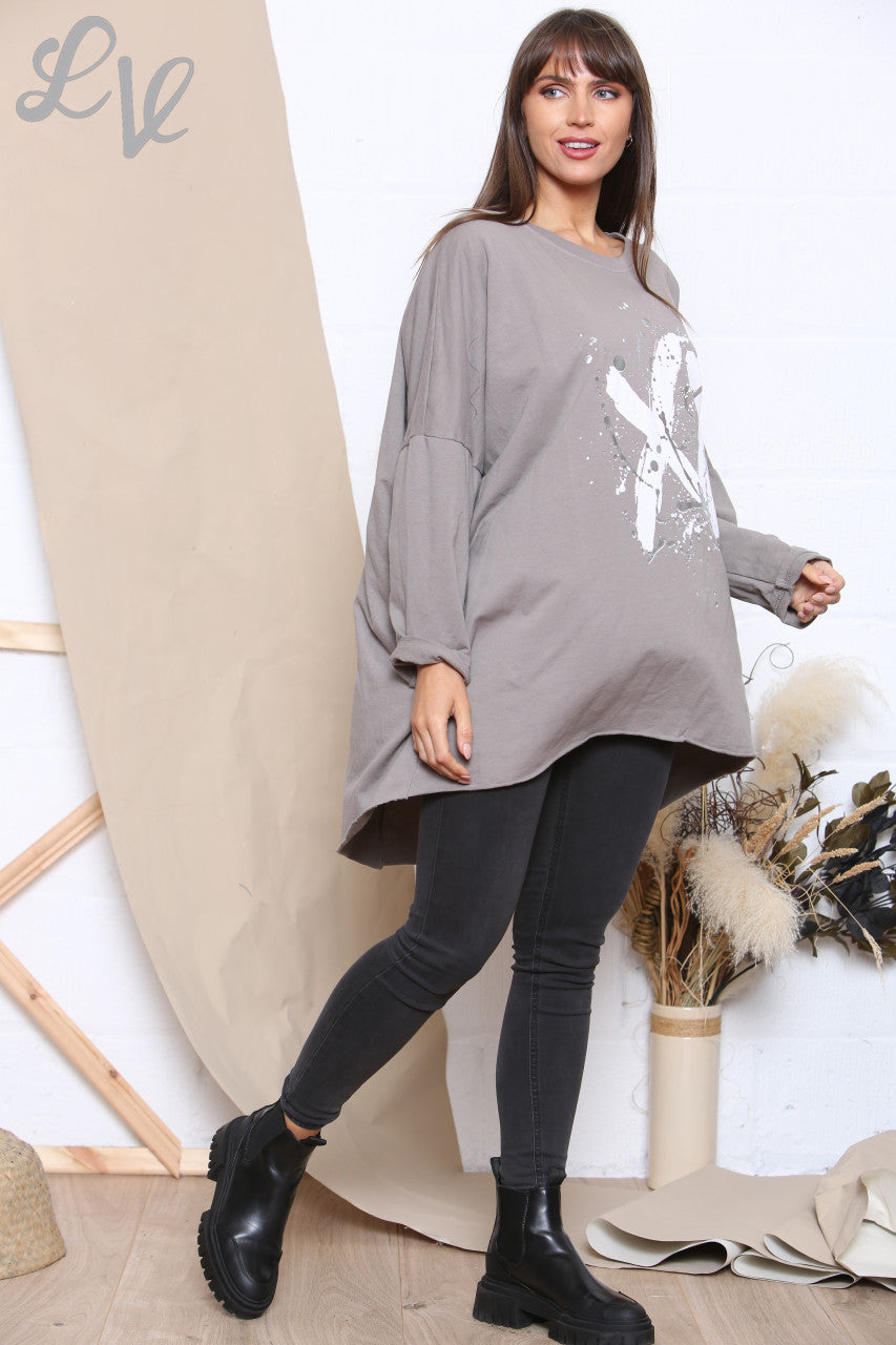 Dames XO Graphic Sweatshirt Top Taupe