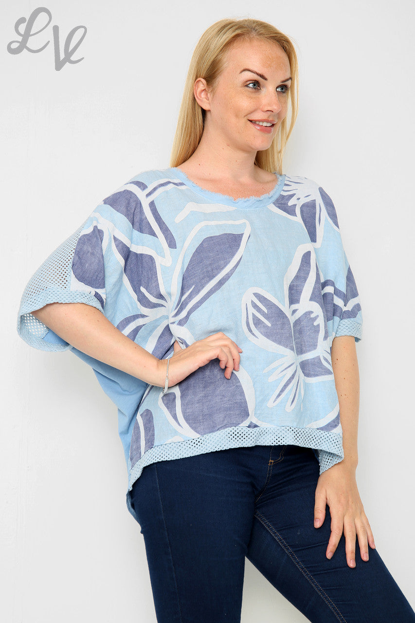 Dames Top met Abstracte Bloemenprint Denim Prijs per stuk € 12,99