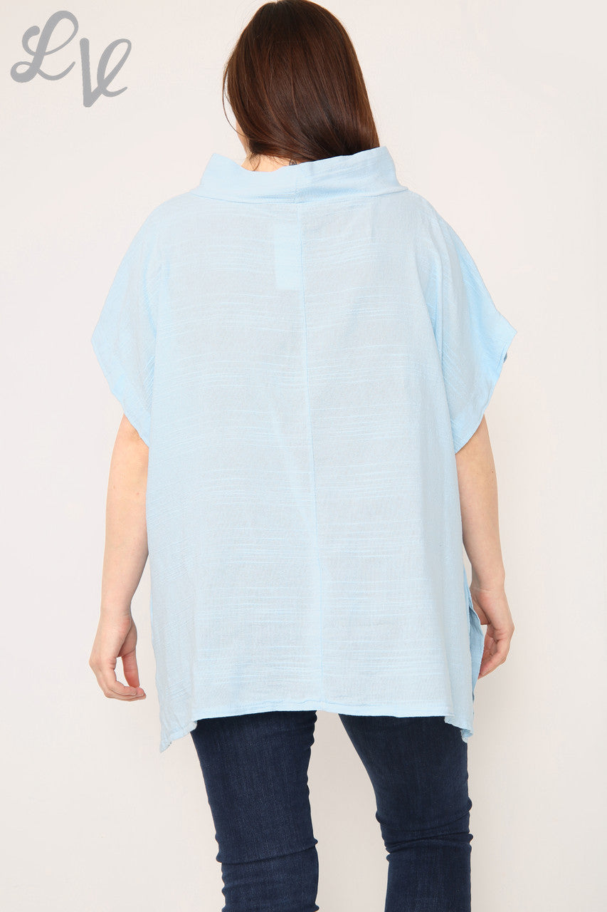 Dames Linnen Top Met Knopen Zijkant Lichtblauw Stukprijs € 9,99