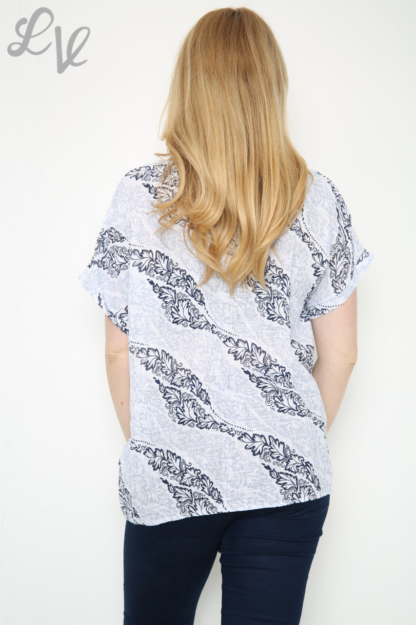 Damesblad Paisley Print Top Wit Prijs per stuk €7,99