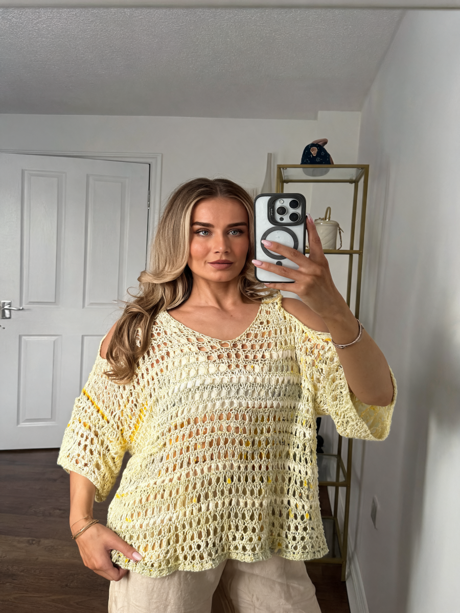 Oversized Open-Weave Crochet Top with V-Neck & 3/4 Sleeves - Lemon