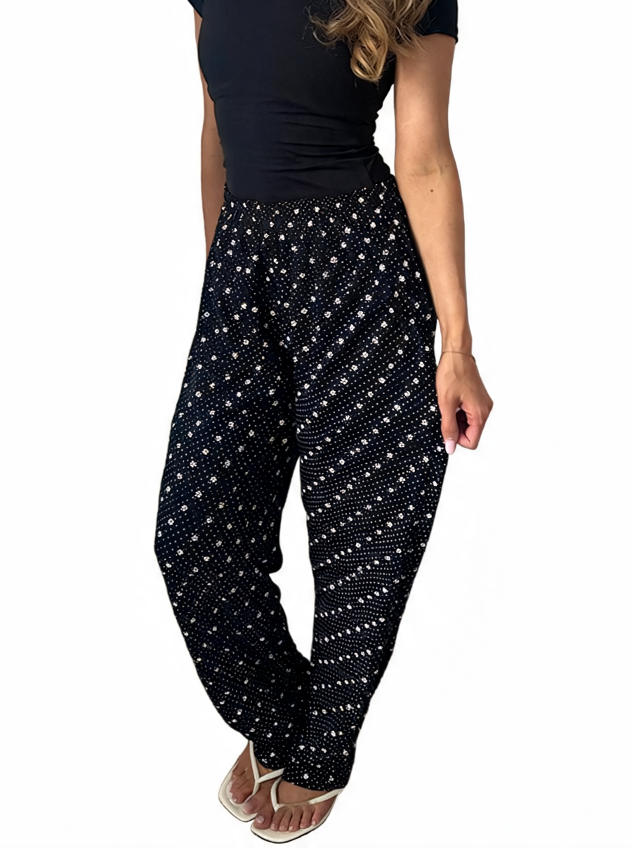 Dames broek met vierkante swirlprint zwart