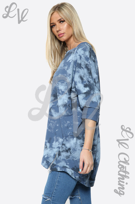 Blue tie-dye paint print sweatshirt with 3/4 sleeves and curved hem, side view