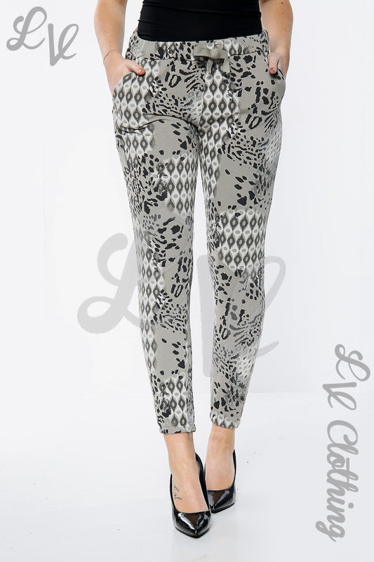 Leopard snake print tapered jogger pants, elastic waistband and cuffed ankle