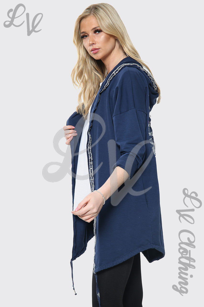 Damesjas met capuchon en bloemenfoliedetail achterzijde navy - Prijs per stuk £18.99