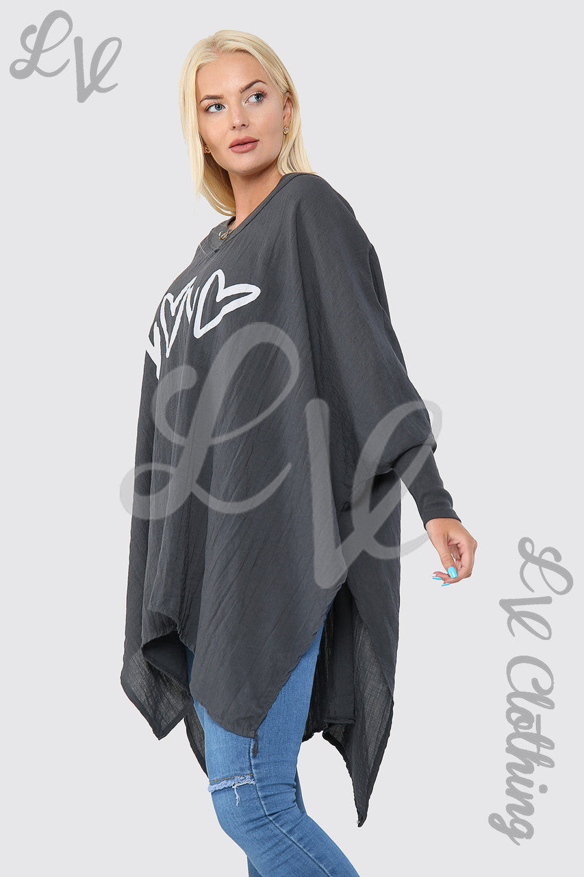 Dames Liefdeshart & Kruis Grafische Batwing Top Houtskool - Stukprijs € 9,99