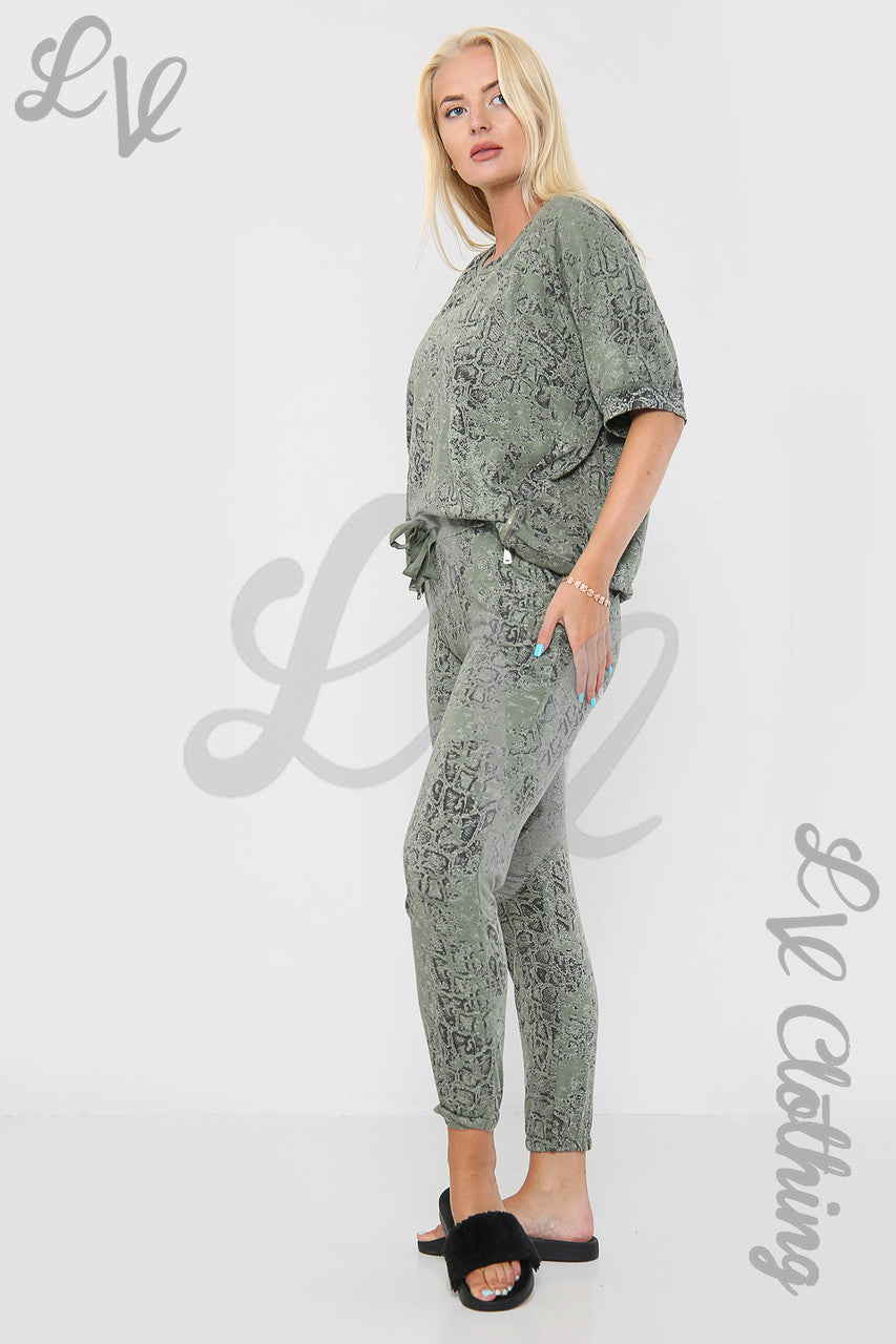 Ladies Snake Print Lounge Sweatshirt Khaki - Unit Price £12.99