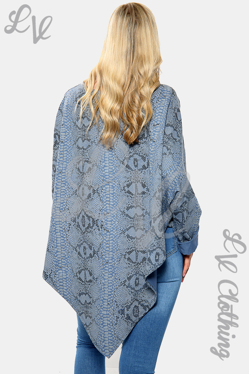 Dames Snake Print Oversize V-Hals Ketting Top Jeans Stukprijs € 10,99
